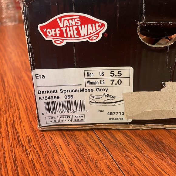 Vans Off-the-wall Era style sneaker, unisex, M5.5, W7. Darkest spruce/Moss Gray - Picture 9 of 15